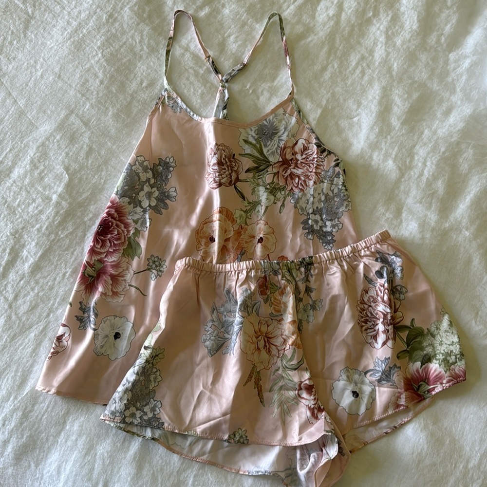 Flora Nikrooz PJ Set